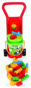 Wózek z klockami firmy Wader-Wozniak to idealna zabawka dla małego budowniczego. Produkt wykonany w Polsce, z certyfikowanych, bezpiecznych i trwałych elementów.
