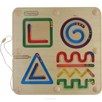 Labirynt magnetyczny to drewniana plansza, która posiada 7 mini-labiryntów, w których znajdują się piłeczki. Zadaniem dziecka jest przeprowadzenie znajdujących się w środku piłeczek z jednego końca ścieżki na drugi.
