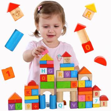 Drewniane klocki to klasyczna, ponadczasowa zabawka dla każdego dziecka, niezależnie od płci i wieku. Klocki od Tooky Toy zainspirują maluchy do kreatywnej i aktywnej zabawy. Zestaw składa się z 70 elementów, które idealnie dopasowują się do małej rączki dziecka i mogą być układane na wiele różnych sposobów.