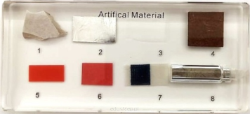 Przykładowe materiały zatopione w akrylu: metal, szkło, cement.