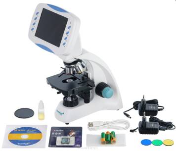 Mamy przyjeność zaprezentować Państwu mikroskop cyfrowy Levenhuk D400 LCD, będący idealnym wyborem do pracy w laboratorium medycznym lub naukowo-badawczym. Zamiast standardowego okularu ma kamerę 2 Mpix z ekranem LCD. Obraz z obiektywu jest przesyłany do ekranu, co znacząco poprawia wygodę użytkownika podczas długotrwałych obserwacji. Ponadto kamera umożliwia robienie zdjęć, rejestrowanie filmów, zapisywanie danych na karcie pamięci lub przesyłanie obrazu do zewnętrznego wyświetlacza (wymagane są dodatkowe akcesoria zakupowane osobno).
